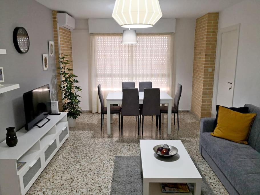 Apartamento Amplio Y Luminoso Plaza America, Wifi Apartment Alicante Bagian luar foto